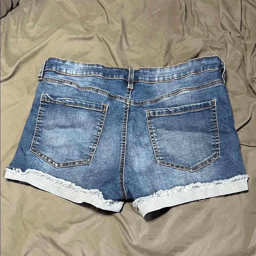 Denim Shorts - Picture 4 of 4